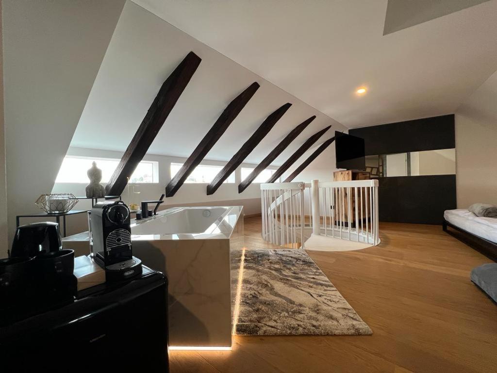 Unique Oldtown Apartment / Loft Núremberg Exterior foto